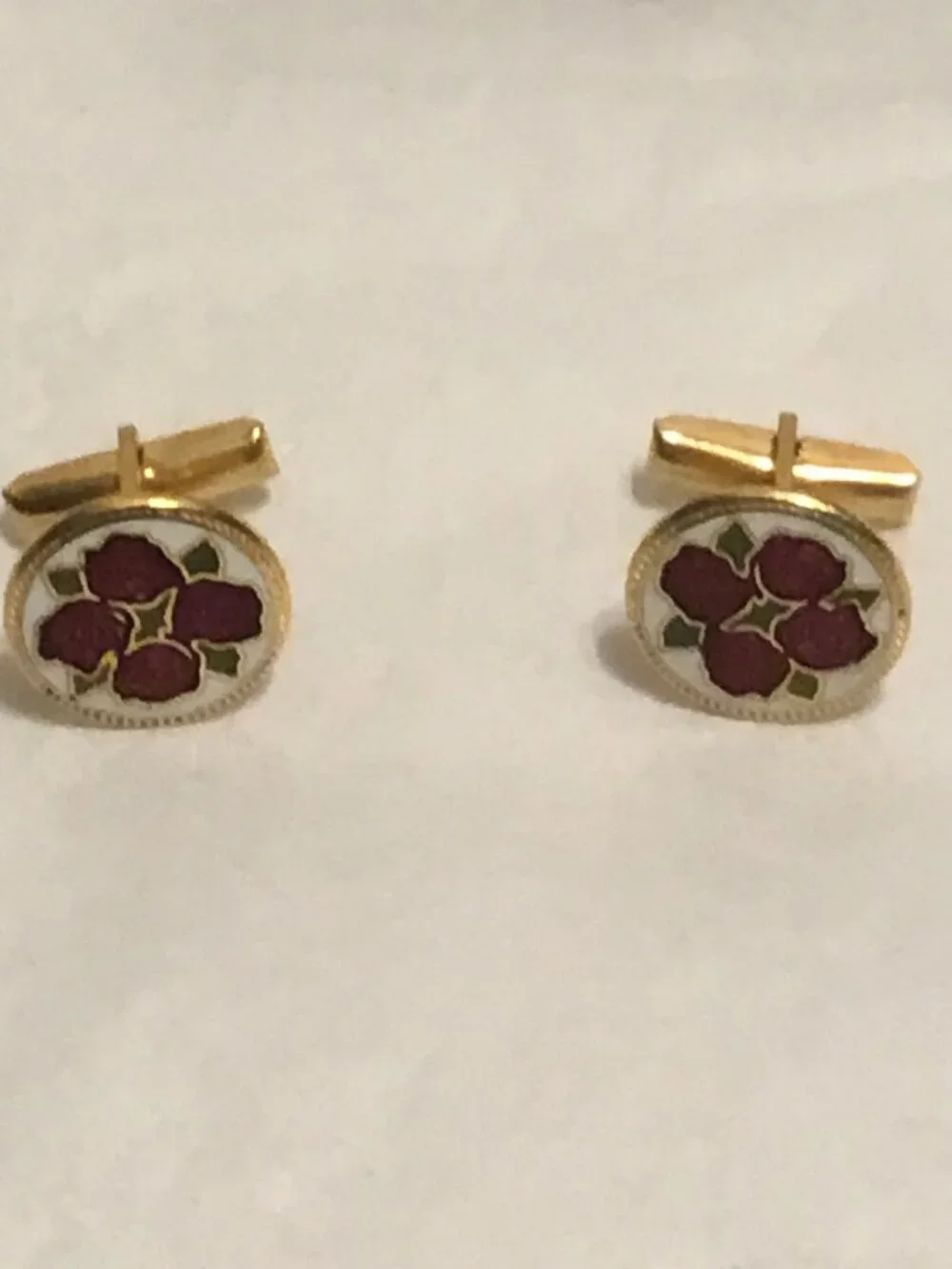 Vintage & very colorful set of cloisonne cuff links in box